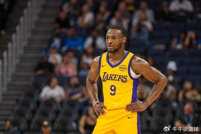 敢打敢拼！赵睿13中7砍下中国男篮最高的17分